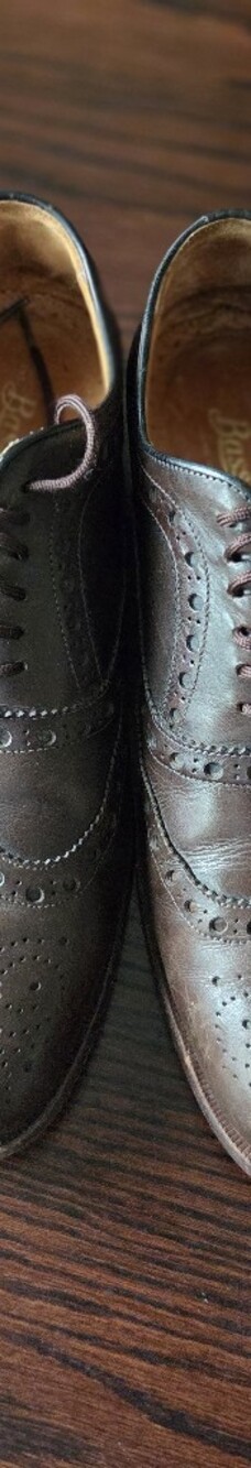 Wingtips - Picture 2 of 3